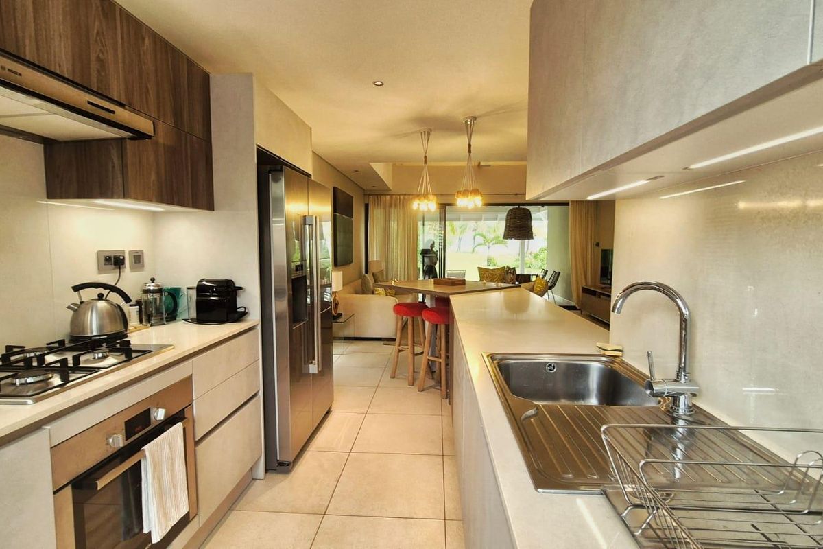 Your Private Paradise with Championship Golf Views. - Photo 5