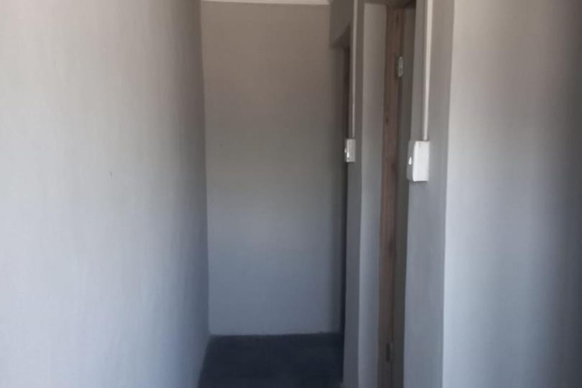 Secure Warehouse in Alton Industrial Hub, Richards Bay - Photo 5