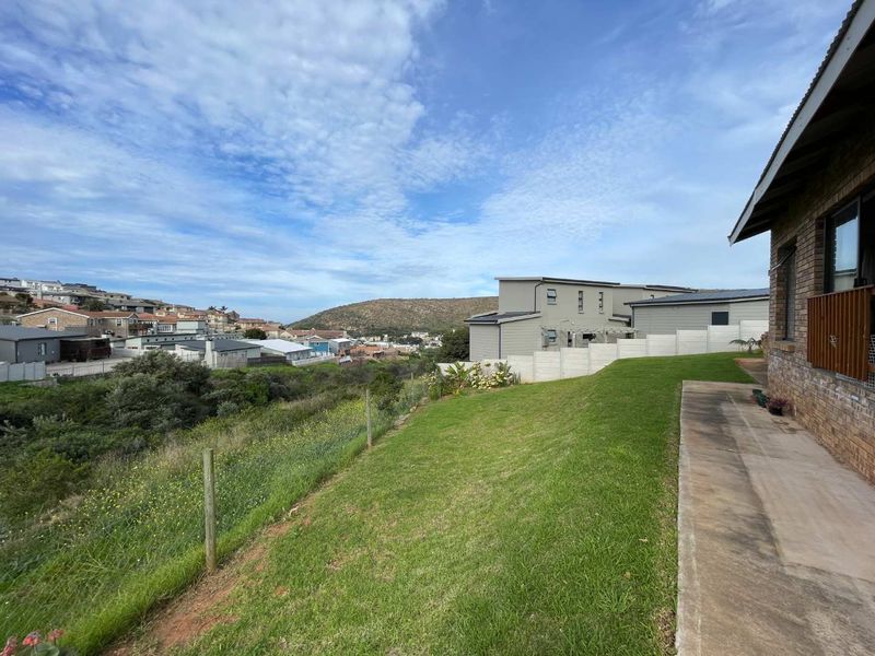 Exceptional Value in Island View – Complete & Customise This Facebrick Home Your Way - Photo 3