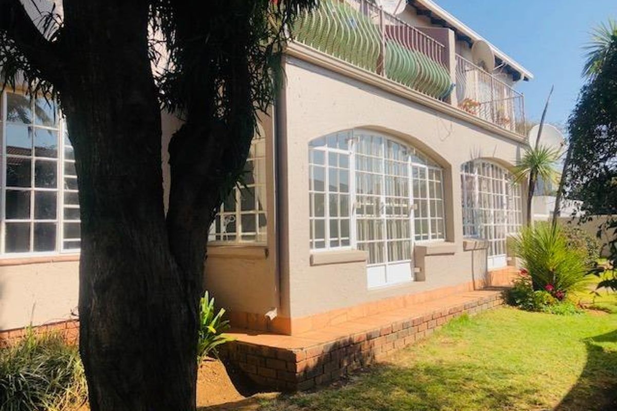 Modern Ground Floor Gem - Secure, Stylish & Superbly Located - Photo 4