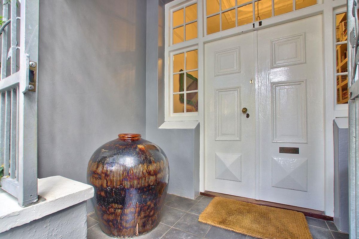 Elegant Georgian House in Oranjezicht - RARE OPPORTUNITY - Photo 3