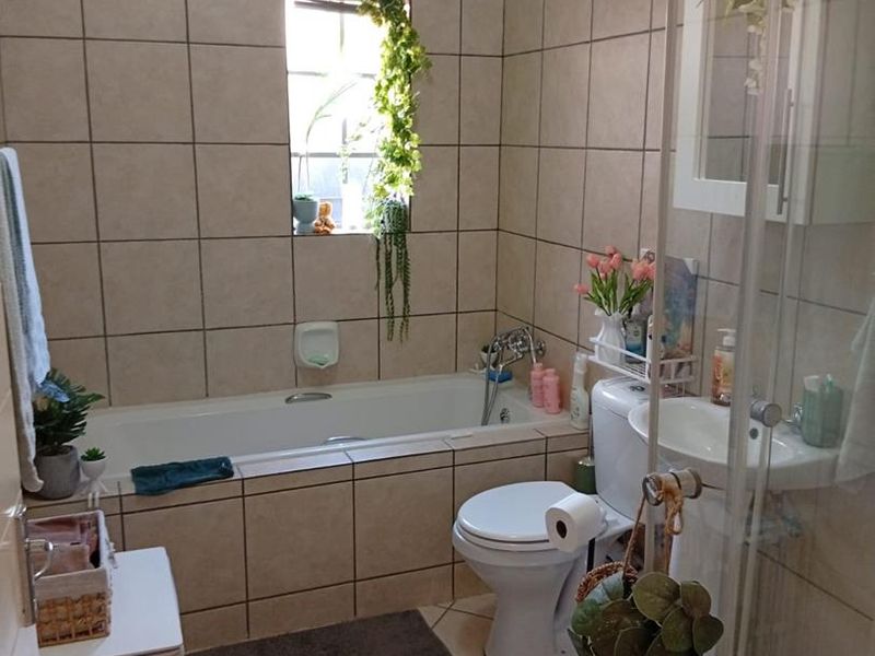 Discover Your Dream Home in Montana/Kenley AH! - Photo 10