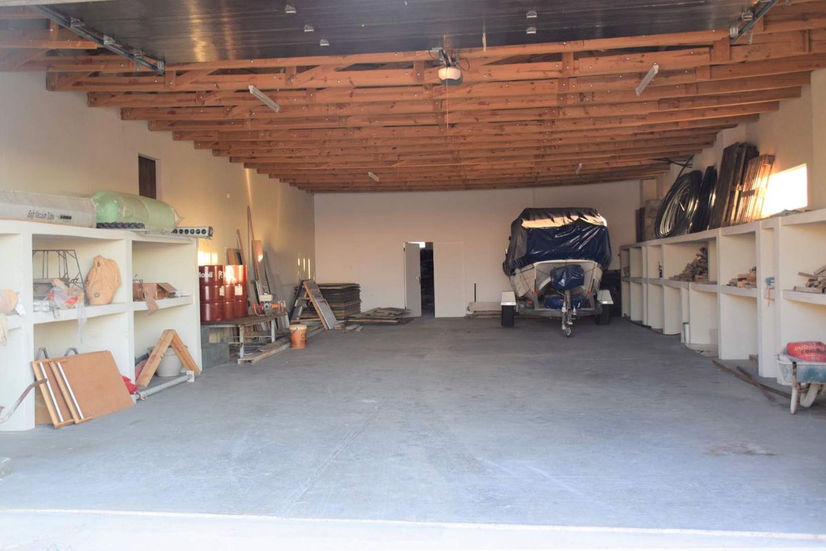 Small Holding with 5 Dwellings for sale - Photo 5