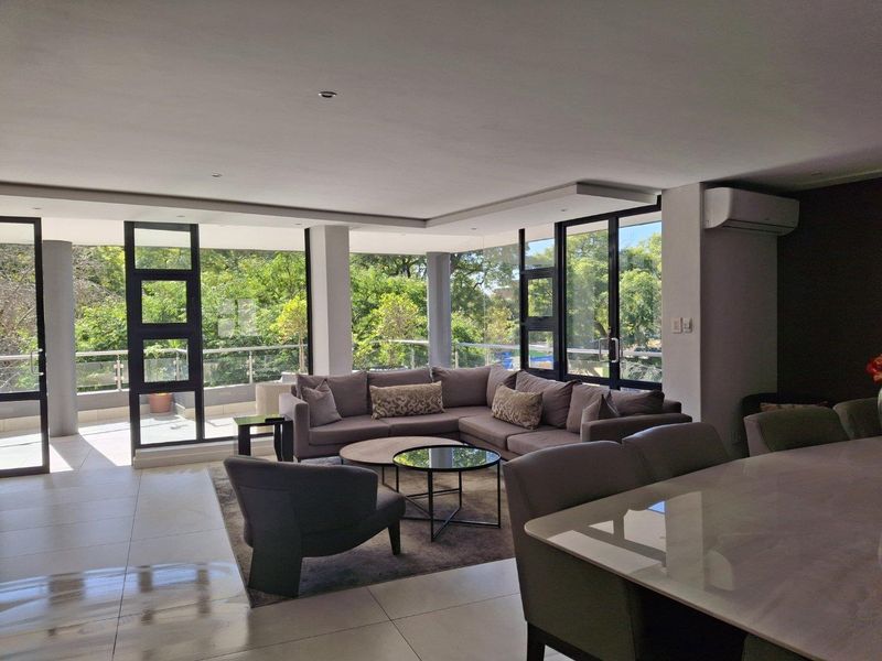 AN EXQUISITE THREE BEDROOM FURNISHED APARTMENT - Photo 4