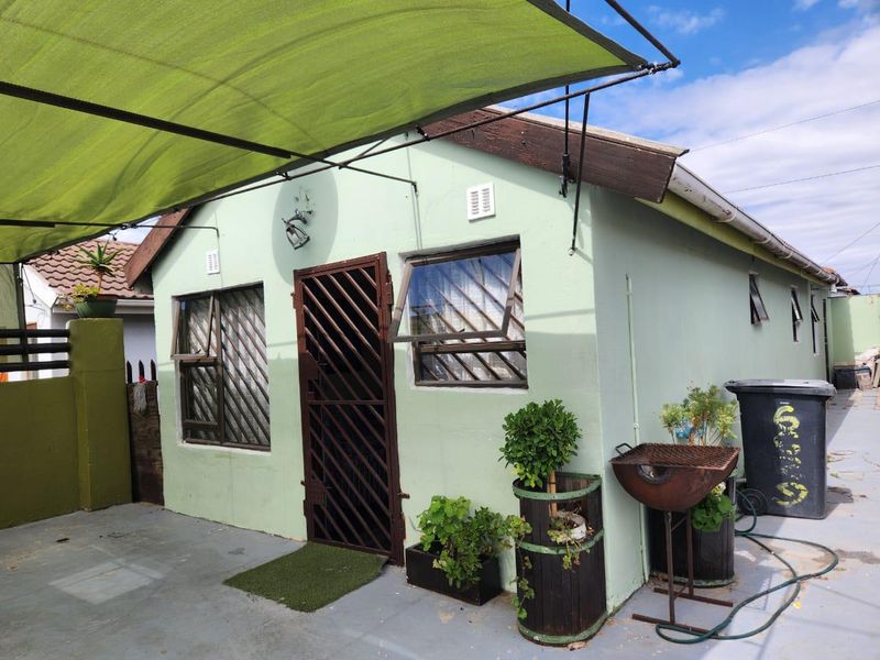 Charming 3-Bedroom Home with Modern Amenities - Photo 5