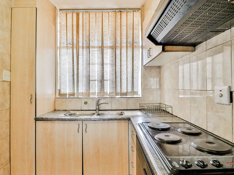 2 Bedroom  Apartment in Benoni CBD - Photo 8
