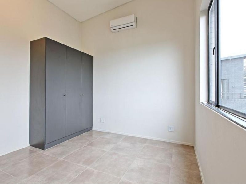 1 Bedroom Apartment for sale - Photo 6