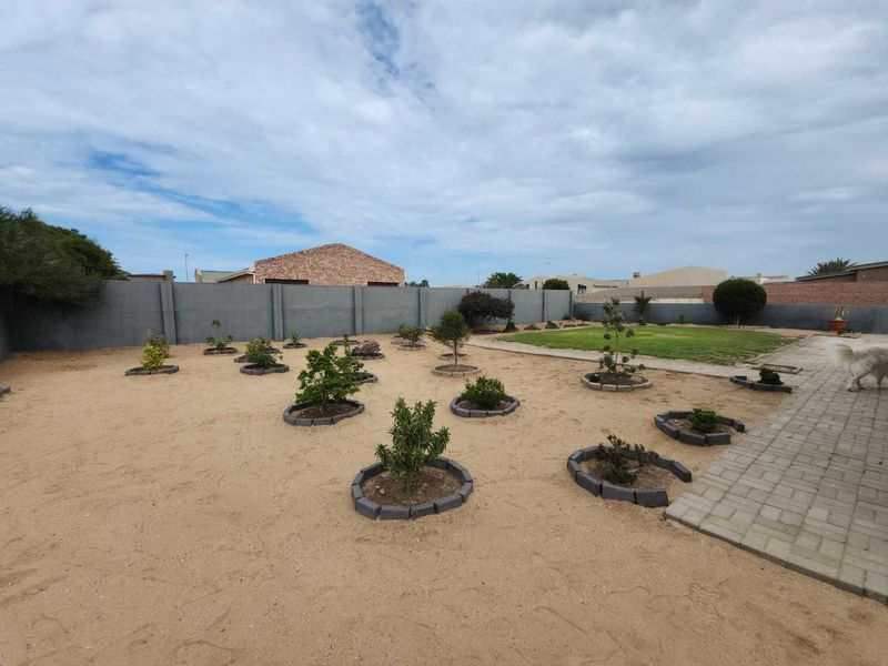 Nice 3 bedroom house in extension 6, Henties Bay. - Photo 6