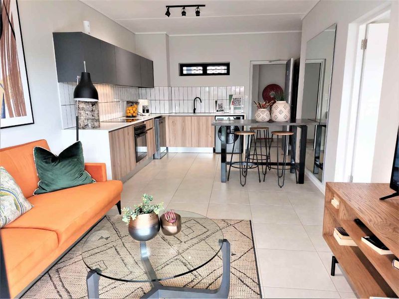 Beautiful 1 Bedroom Apartment For Sale in The Beautiful Thaba-Eco Villiage - Photo 1