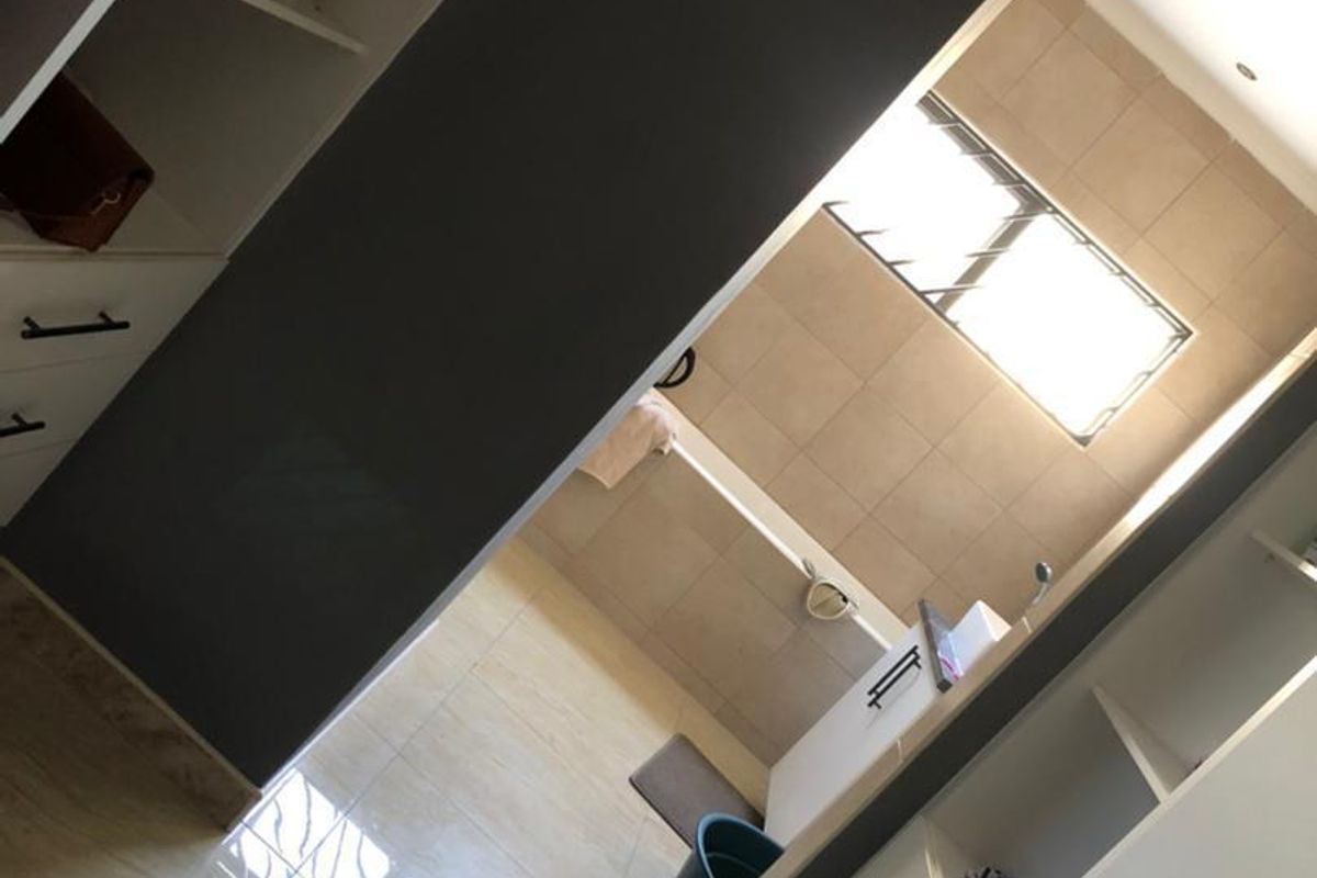 House for sale - Photo 2