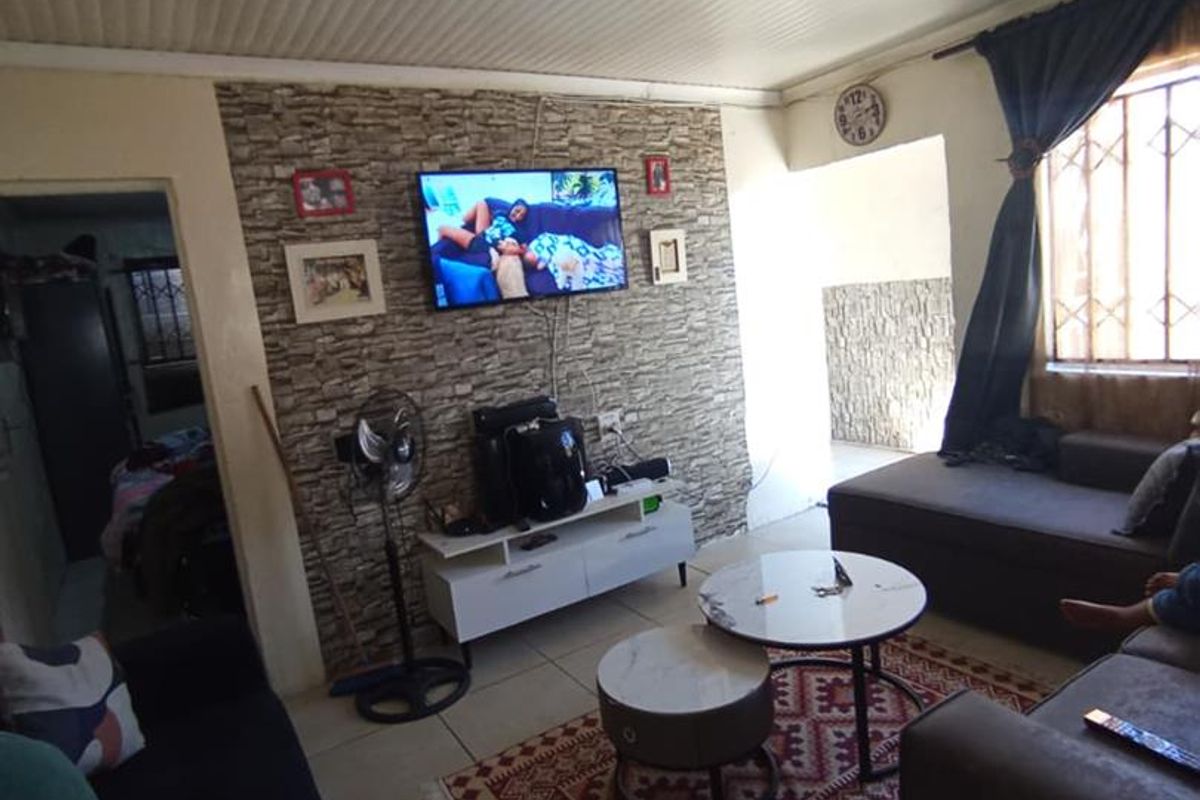 1 Bedroom House for Sale in Delft South - Photo 3