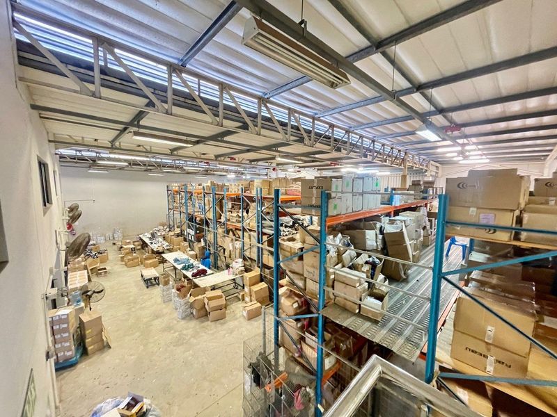 Hendra - Prime 1,303m2 Commercial Property For Sale – Umhlanga Ridge - Photo 3