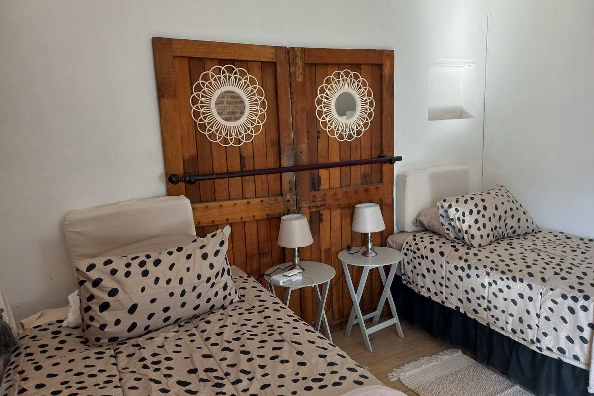 Affordability In The Heart Of Dealesville With Lots Of Extra's. - Photo 3