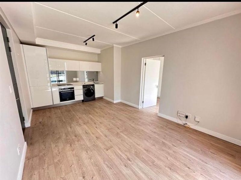 Stunning Unit In Brookfields Golf Estate - Photo 10