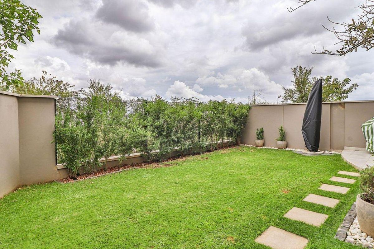 Luxury 3-Bedroom Ground Floor Apartment with Private Garden in Munyaka Lifestyle Estate - Photo 3