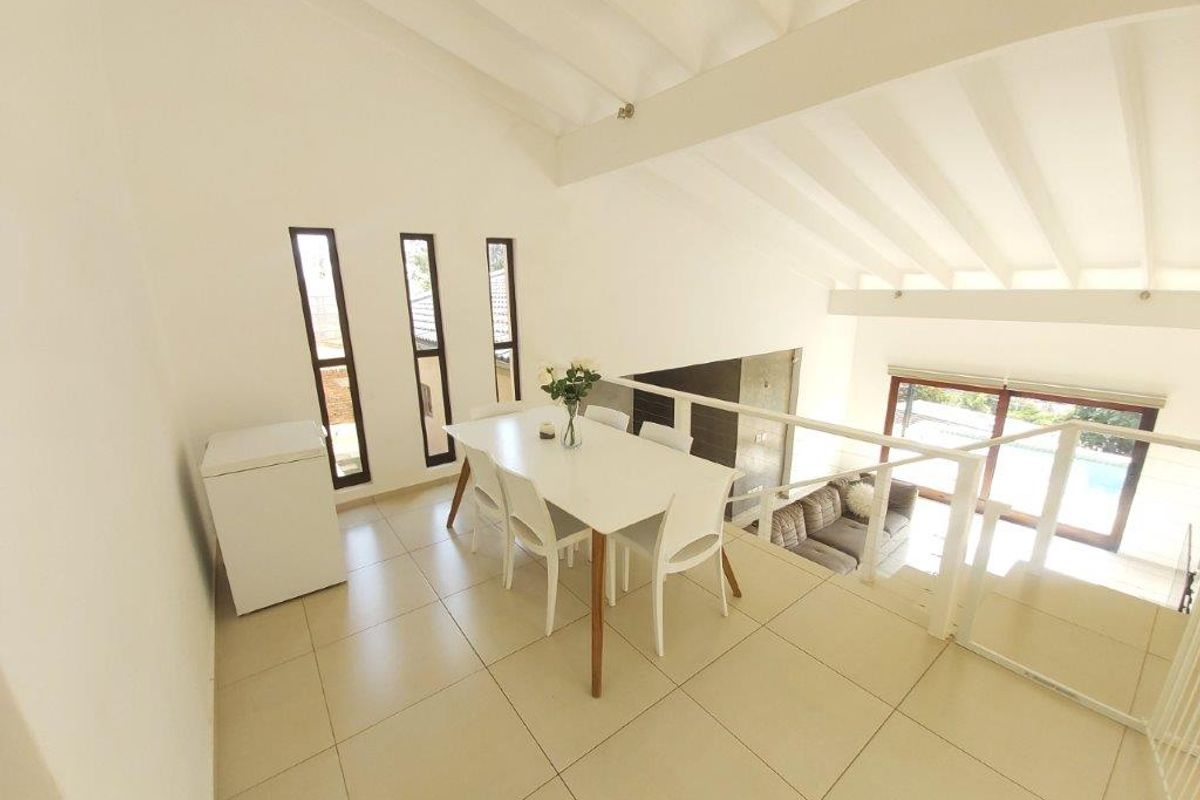 Hendra - Modern Family Home in a Peaceful Cul-De-Sac - Photo 3