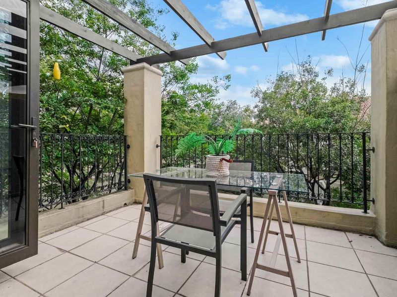 DELIGHTFUL 1 BED 1 BATH LOFT UNIT FOR SALE IN LONEHILL VILLAGE ESTATE - Photo 6