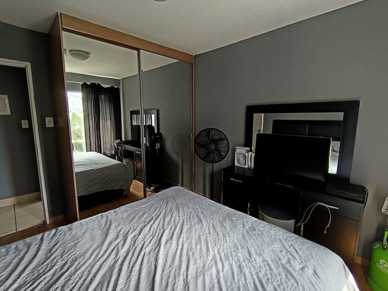 Apartment For Sale in Verwoedpark  Alberton - Photo 8