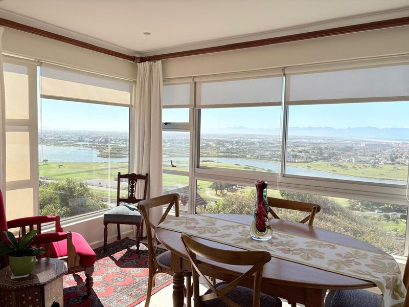 House To Rent In Muizenberg! - Photo 5