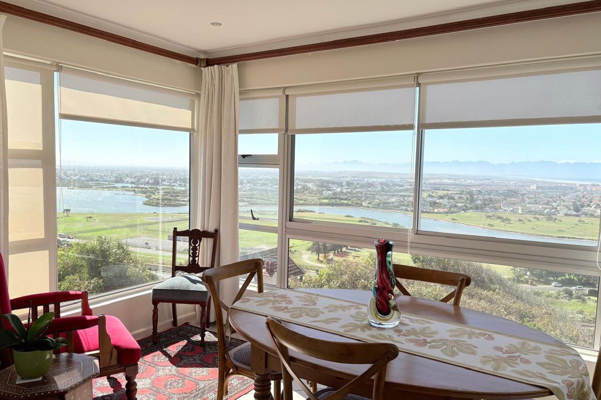 House To Rent In Muizenberg! - Photo 5