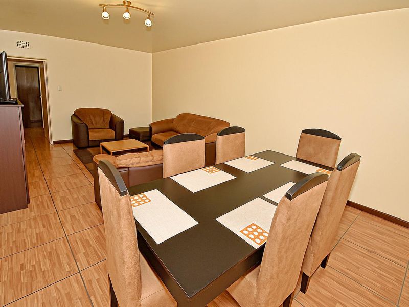 Ground Floor Apartment - Photo 5