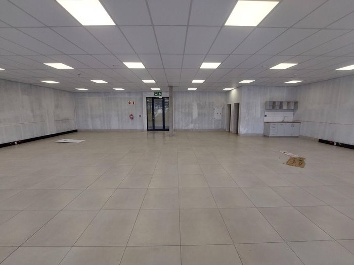 Property #2479056, Business Rental Monthly in Kleine Kuppe