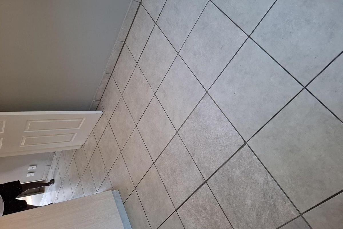 50% Off First Month-2 Bedroom Apartment To Let | Villa Tima - Photo 4