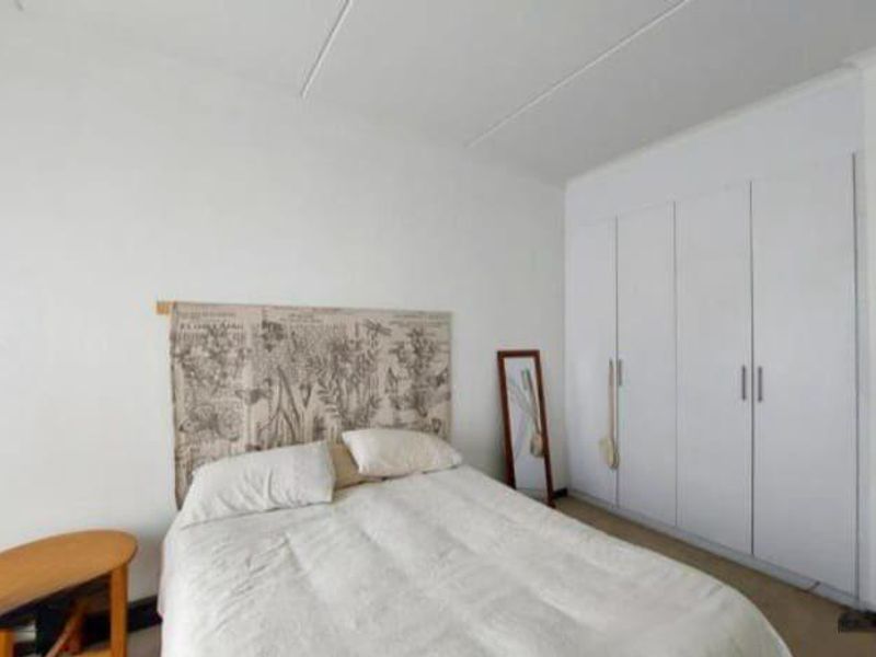 1 Bedroom Apartment in Royal Reef West - Photo 9