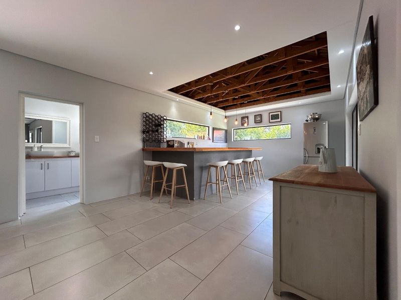 A Contemporary Sanctuary of Design, Light and Sustainability in Brackenhurst - Photo 8