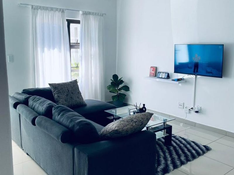🏡 TO LET | ACADEMIA EXT 1 – FULLY FURNISHED TOWNHOUSE 🏡 - Photo 6