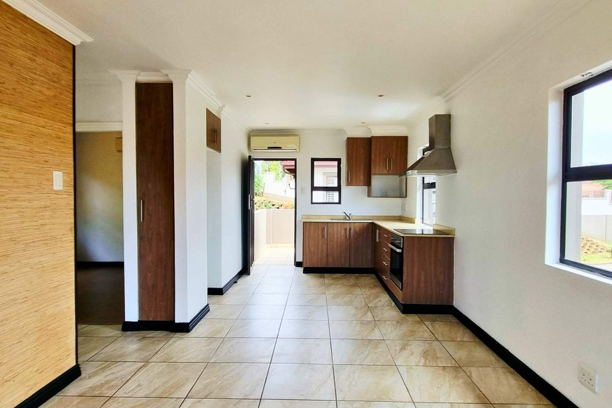Kahala Valley, Izinga Ridge | 2 Bedroom Townhouse for Sale | Garage + Bay - Photo 3