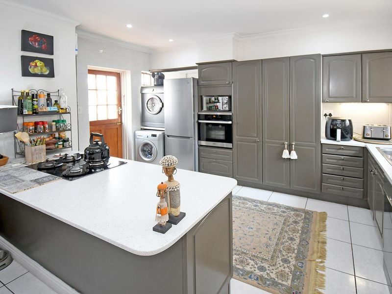 SECURE SERENE SANCTUARY - Photo 5