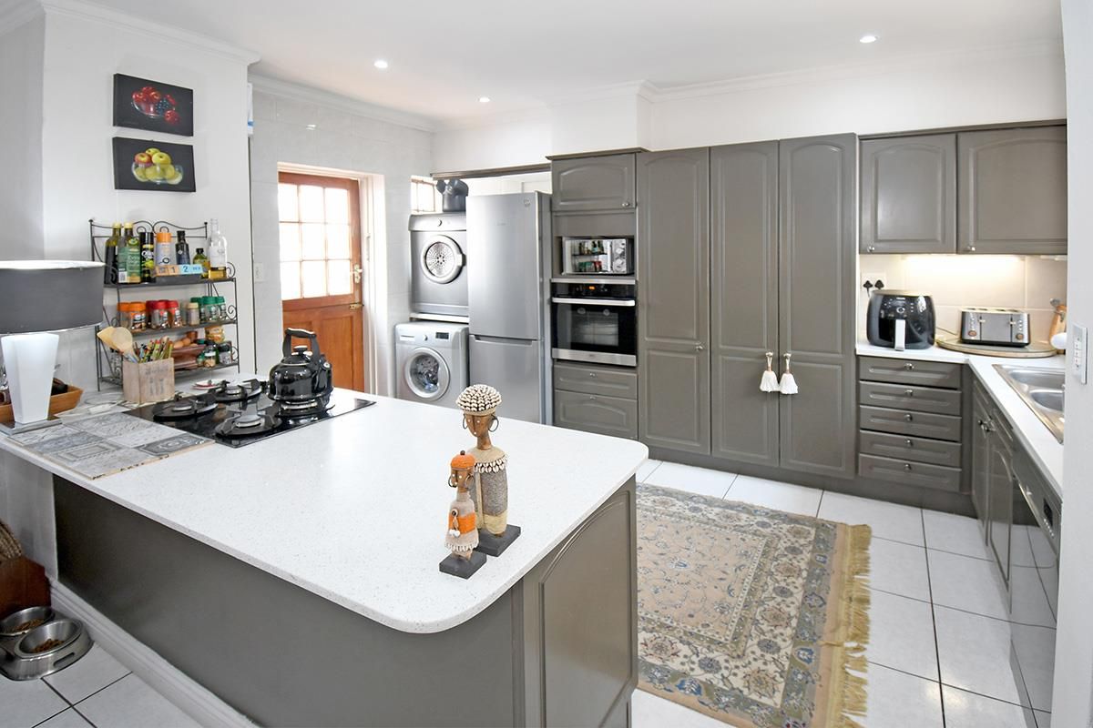 SECURE SERENE SANCTUARY - Photo 5