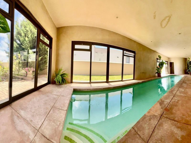 House with Flat for Sale, Kramersdorf, Swakopmund - Photo 9