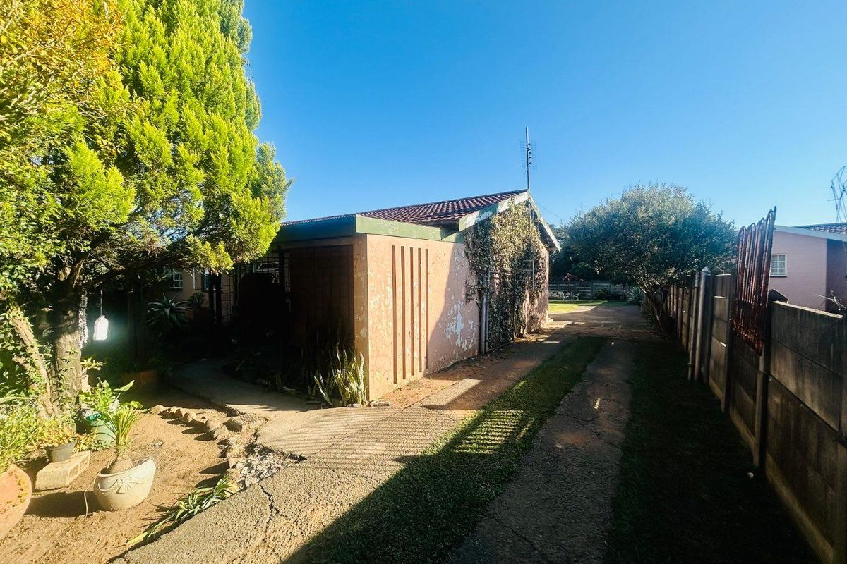 3 bedroom house for sale in vryheid - Photo 5