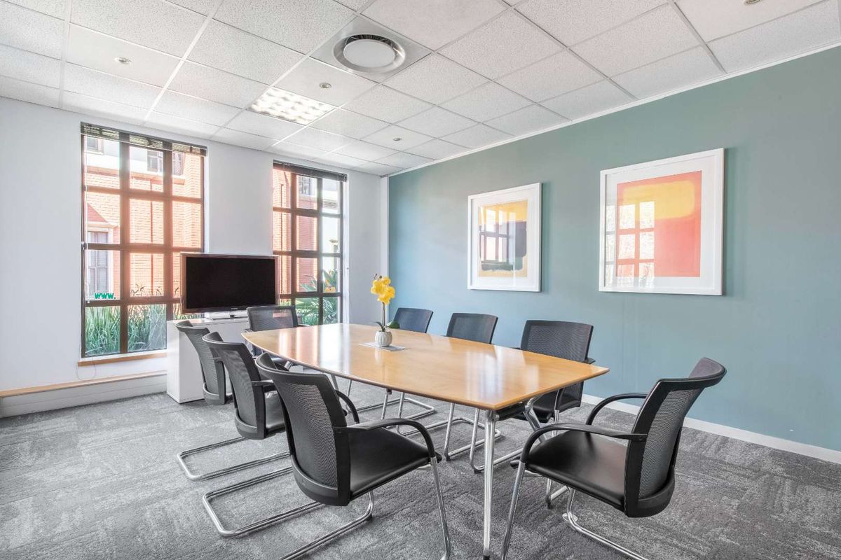 Discover many ways to work your way in Regus Bryanston. - Photo 5