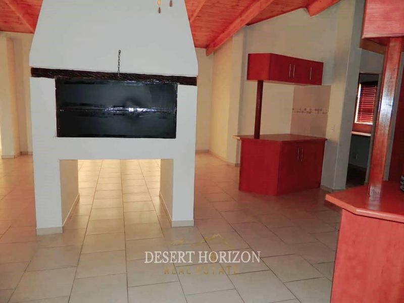 HENTIES BAY, SOUTH DUNE, | 4 BEDROOM HOUSE FOR SALE - Photo 4