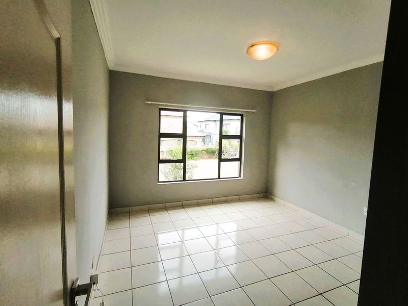 5 Bedroom | 4 Bathroom Home – Security Estate Living - Photo 5