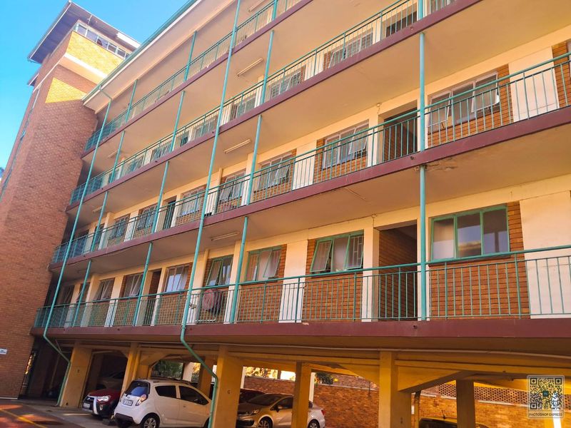 1 Bedroom Apartment In Kalahari Complex In Sunnyside - Photo 2