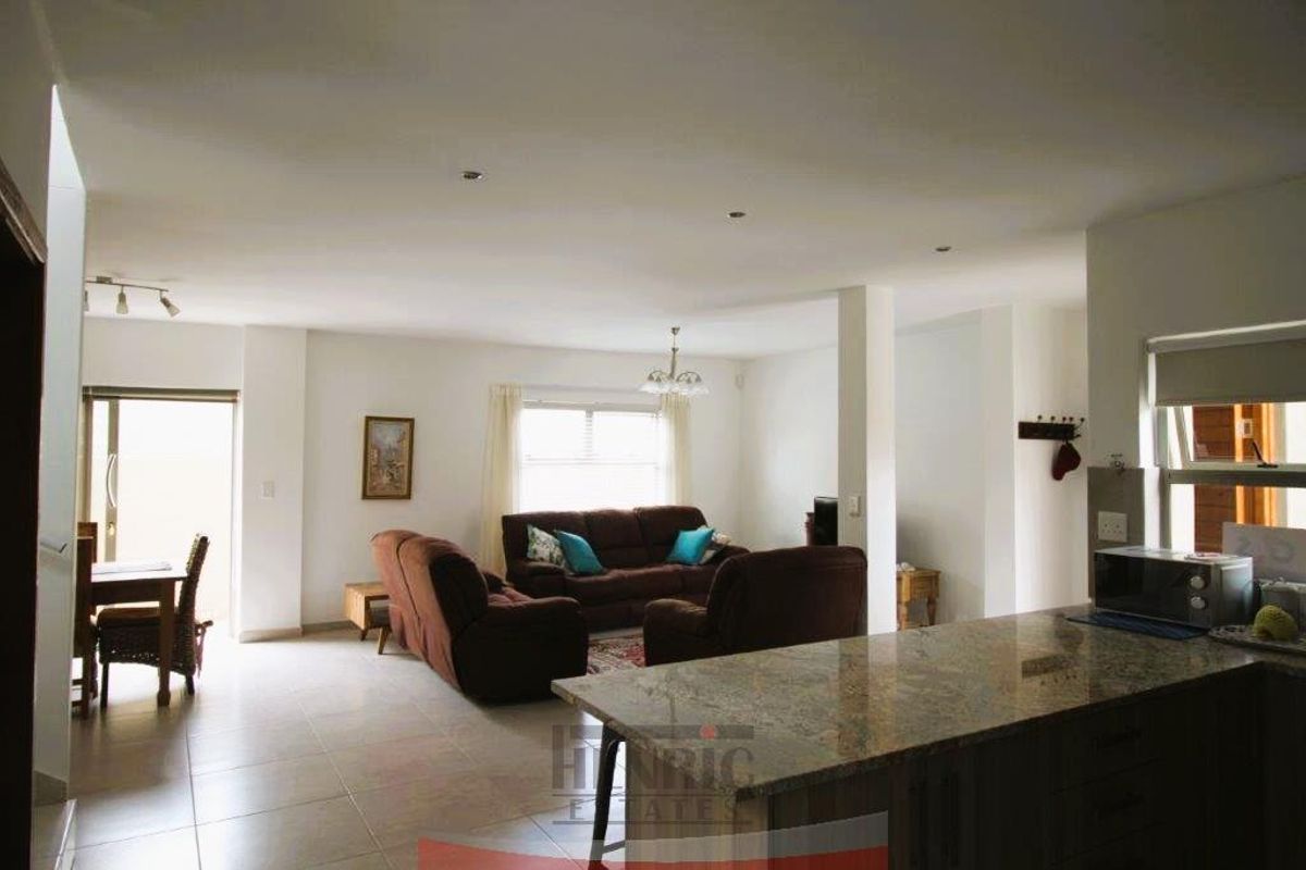 Townhouse FOR SALE - Photo 3