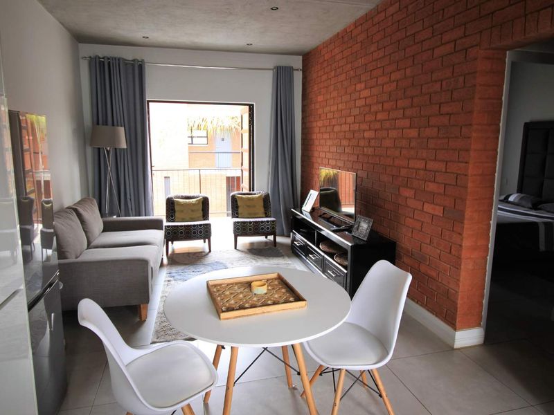 Stunning Fully Furnished One Bedroom Apartment in Melrose - Photo 8