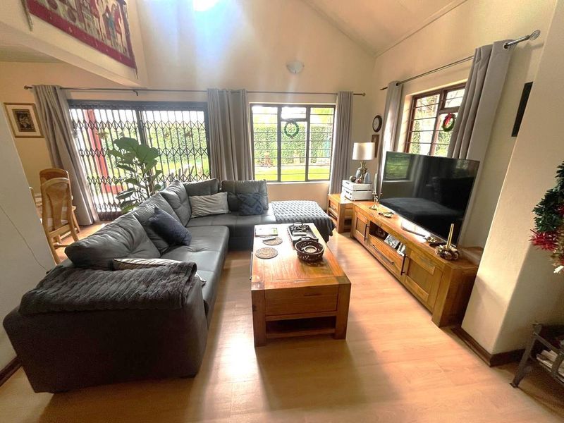 AN AFFORDABLE SECURE LIFESTYLE - Photo 7