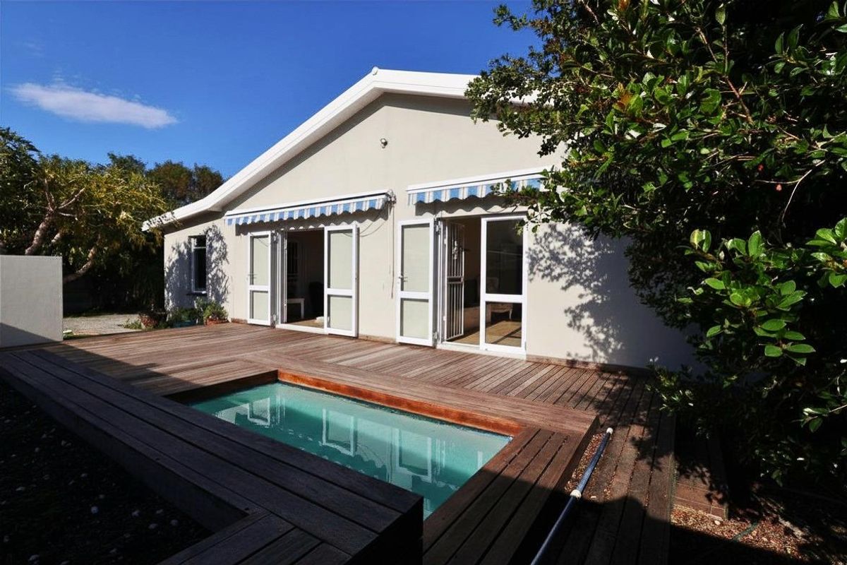 Salt Air, Warm Fires & Room to Grow - Photo 2
