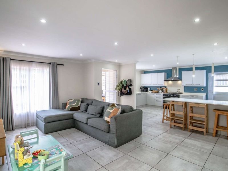 Diamond in the Rough/ Modern 2 Bed Home - Photo 2