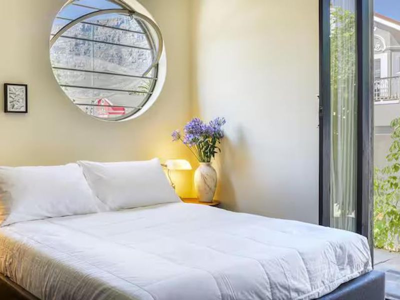 Furnished House to Rent Tamboerskloof - Photo 3