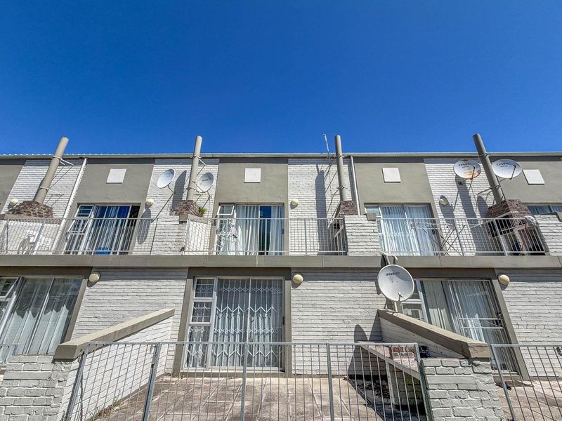 Humewood Loft for Sale - R620 000 - Photo 6
