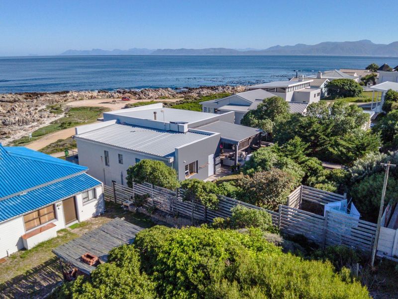 Sea Breezes and Serenity - Photo 6