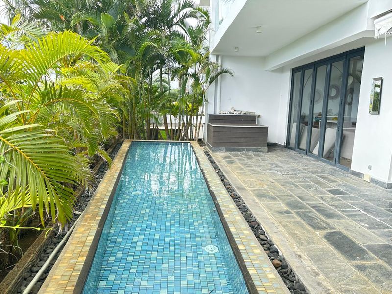 FRONT ROW PARADISE - Photo 2