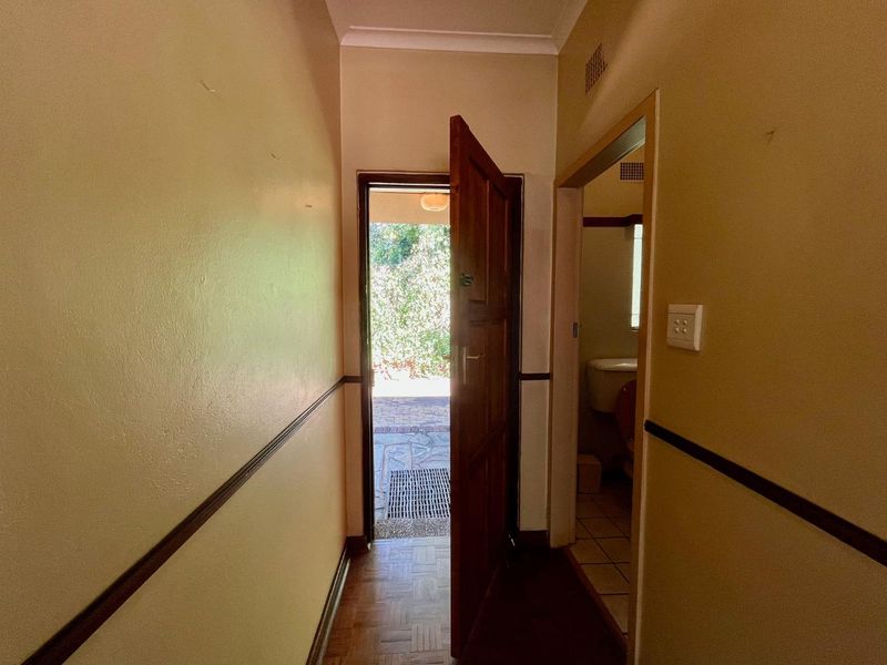 Spacious Family Home with Large Granny Flat for Sale in Villieria – Priced to Sell! - Photo 5