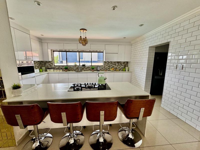 Exquisite Double Story Family Residence For Sale In Rynfield - Photo 8